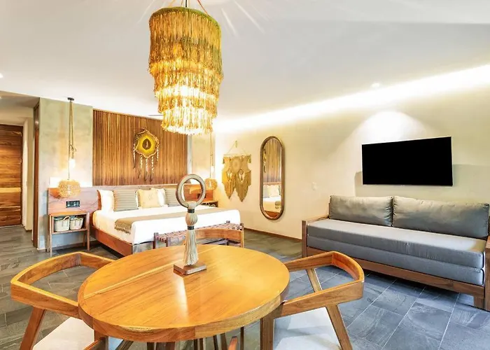 5 Star New Luxury With Infinity & Cenote Pools Tulum